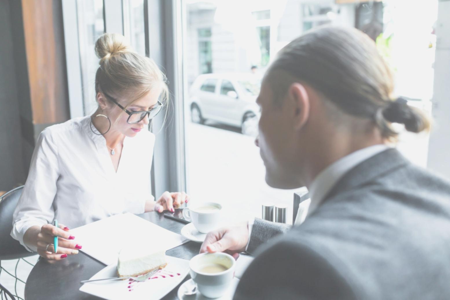 Financial analysis workspace with collaborative learning environment